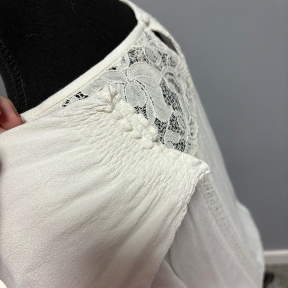 Joie Top - Picture 5 of 7